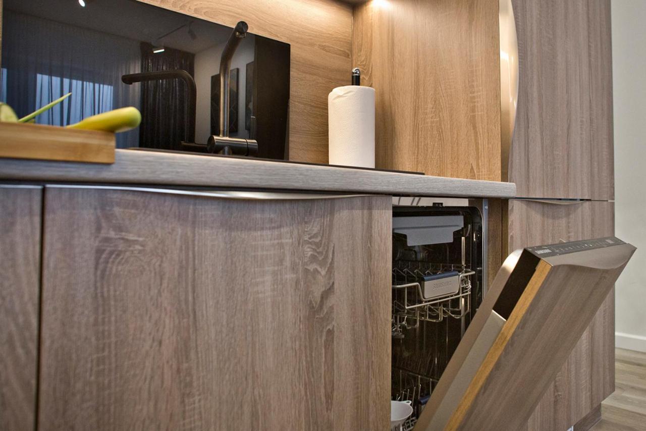 Goclaw P&O Serviced Apartments Варшава Екстер'єр фото